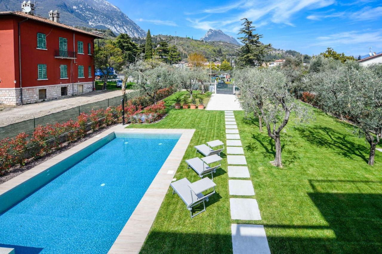 Maison Bellini Number 3 Тосколано-Мадерно Екстер'єр фото